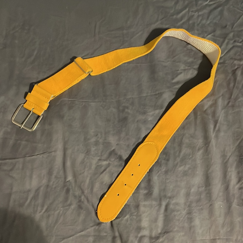 Gold Baseball/Softball Belt